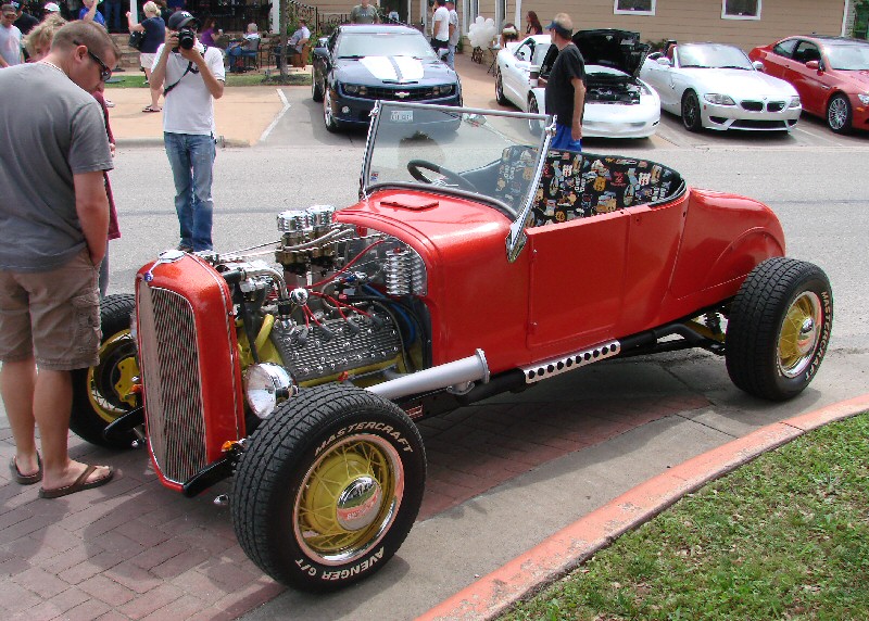 LEANDERCARSHOWcar22 (198K)