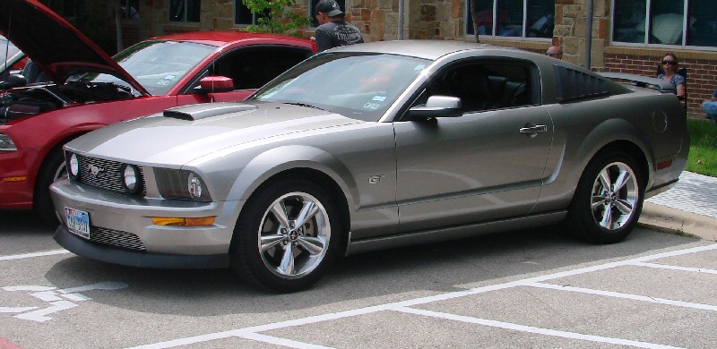 LEANDERCARSHOWmustang05 (111K)