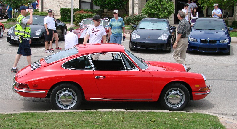 LEANDERCARSHOWporsche1 (160K)